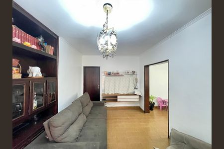 Casa à venda com 400m², 6 quartos e 8 vagas Casa à venda com 400m², 6 quartos e 8 vagasSala 2