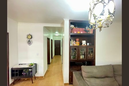 Casa à venda com 400m², 6 quartos e 8 vagas Casa à venda com 400m², 6 quartos e 8 vagasCorredor