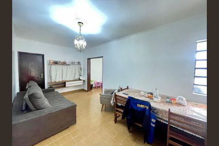 Sala 2 de casa à venda com 6 quartos, 400m² em Vila Barros, Guarulhos