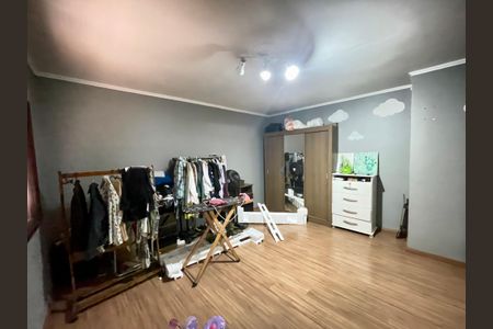 Casa à venda com 400m², 6 quartos e 8 vagas Casa à venda com 400m², 6 quartos e 8 vagasQuarto 1