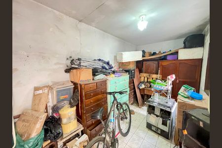 Casa à venda com 400m², 6 quartos e 8 vagas Casa à venda com 400m², 6 quartos e 8 vagasDepósito