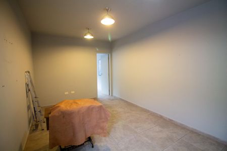 Casa à venda com 200m², 2 quartos e 2 vagas