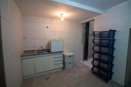 Casa à venda com 200m², 2 quartos e 2 vagas