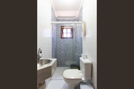 Casa à venda com 100m², 2 quartos e 2 vagas Casa à venda com 100m², 2 quartos e 2 vagasBanheiro 1