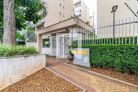 Apartamento à venda com 30m², 1 quarto e sem vaga Apartamento à venda com 30m², 1 quarto e sem vagaFachada