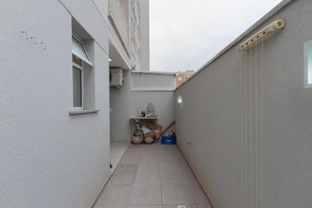Apartamento para alugar com 60m², 2 quartos e 1 vagaÁrea de Serviço