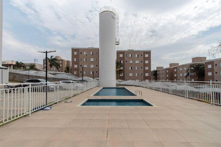 Apartamento para alugar com 60m², 2 quartos e 1 vagaÁrea comum - Piscina