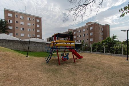 Apartamento para alugar com 60m², 2 quartos e 1 vagaÁrea comum - Playground