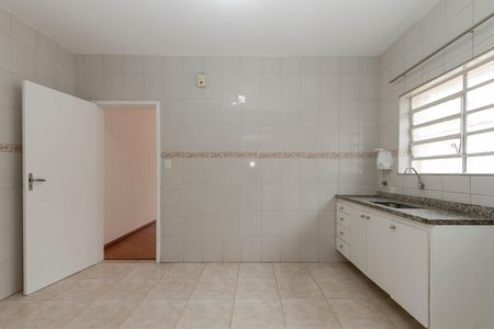 Casa à venda com 150m², 4 quartos e 3 vagasCozinha