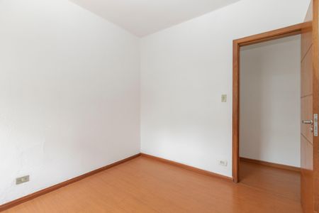 Casa à venda com 150m², 4 quartos e 3 vagasQuarto 2