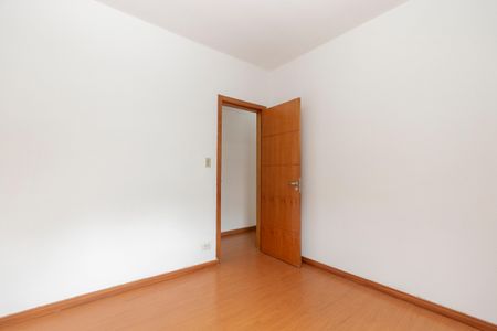 Casa à venda com 150m², 4 quartos e 3 vagasQuarto 2