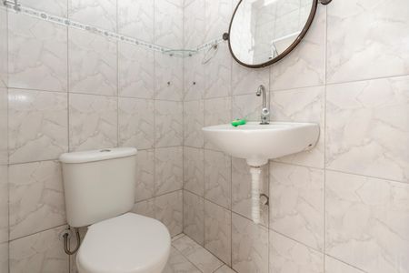 Casa à venda com 150m², 4 quartos e 3 vagasBanheiro de Serviço