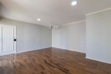 Sala de apartamento para alugar com 3 quartos, 128m² em Moema, São Paulo