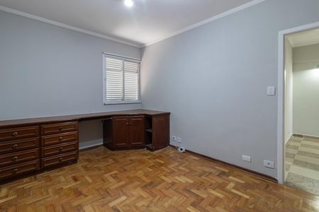 Apartamento para alugar com 128m², 3 quartos e 2 vagas Apartamento para alugar com 128m², 3 quartos e 2 vagasQuarto 2