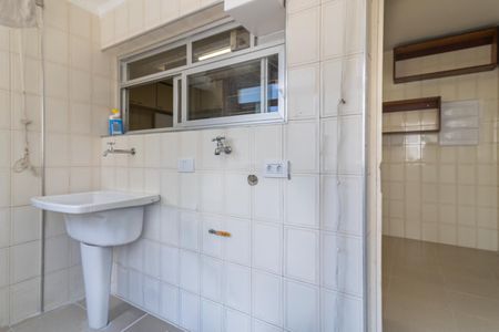 Apartamento para alugar com 128m², 3 quartos e 2 vagas Apartamento para alugar com 128m², 3 quartos e 2 vagasÁrea de Serviço