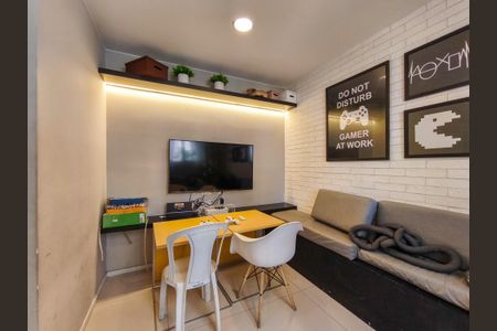 Apartamento à venda com 43m², 2 quartos e sem vagaÁrea comum