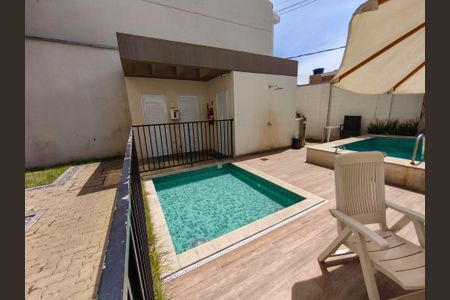 Apartamento à venda com 43m², 2 quartos e sem vagaÁrea comum - Piscina