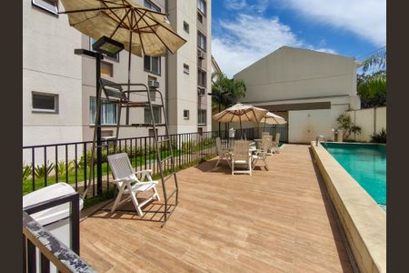 Apartamento à venda com 43m², 2 quartos e sem vagaÁrea comum - Piscina