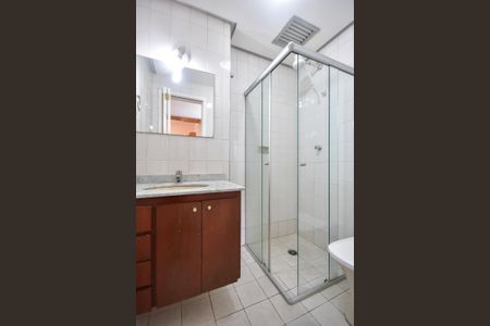 Apartamento à venda com 65m², 3 quartos e 2 vagasBanheiro