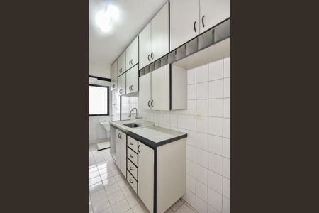 Apartamento à venda com 65m², 3 quartos e 2 vagasCozinha