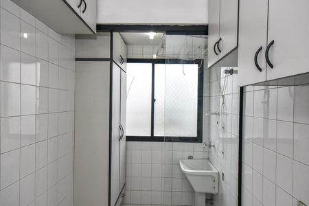 Apartamento à venda com 65m², 3 quartos e 2 vagasÁrea de Serviço