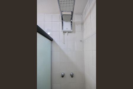 Apartamento à venda com 65m², 3 quartos e 2 vagasChuveiro da Suíte