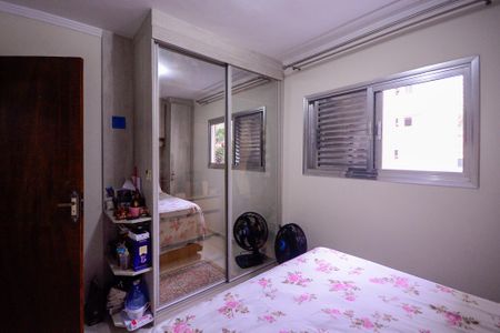 Apartamento à venda com 62m², 3 quartos e 1 vagaQuarto 2