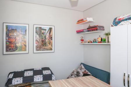 Apartamento à venda com 95m², 2 quartos e 1 vagaQuarto