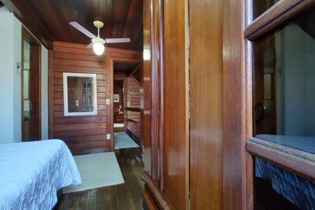 Casa de condomínio à venda com 154m², 3 quartos e 2 vagasQuarto 2 - Suíte