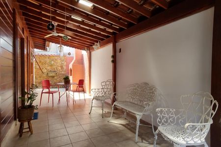 Casa de condomínio à venda com 154m², 3 quartos e 2 vagasGaragem