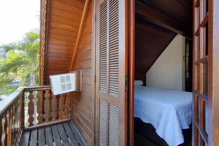 Casa de condomínio à venda com 154m², 3 quartos e 2 vagasVaranda do Quarto 