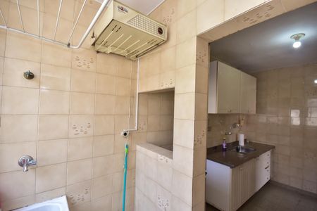 Apartamento para alugar com 69m², 3 quartos e 1 vagaÁrea de Serviço