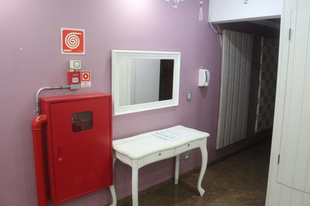 Apartamento para alugar com 123m², 3 quartos e 2 vagasHall social