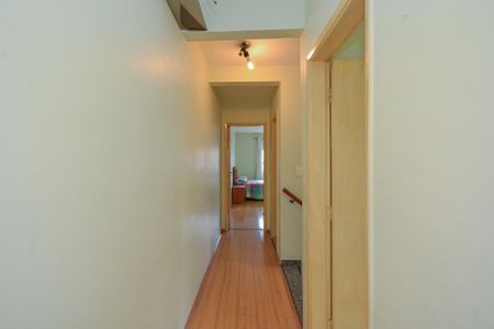 Casa à venda com 202m², 3 quartos e 6 vagasCorredor Interno