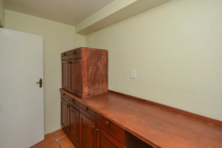 Casa à venda com 202m², 3 quartos e 6 vagasQuarto de Serviço