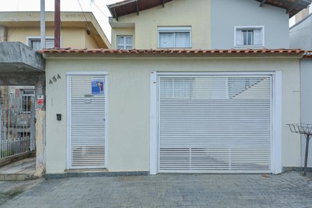 Casa à venda com 202m², 3 quartos e 6 vagasFachada