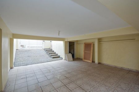 Casa à venda com 202m², 3 quartos e 6 vagasGaragem