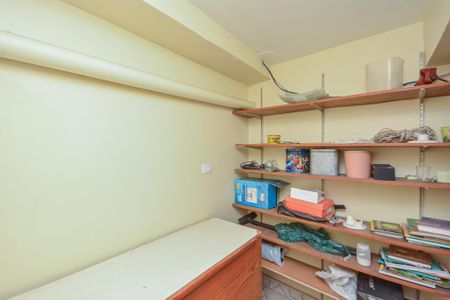 Casa à venda com 202m², 3 quartos e 6 vagasDepósito