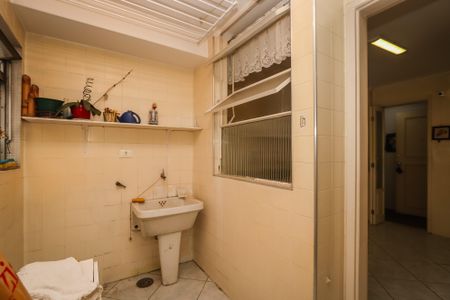 Apartamento à venda com 120m², 3 quartos e 1 vagaLavanderia