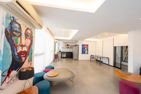 Apartamento à venda com 40m², 1 quarto e 1 vaga Apartamento à venda com 40m², 1 quarto e 1 vagaSalão de Festas