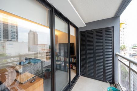 Apartamento à venda com 40m², 1 quarto e 1 vaga Apartamento à venda com 40m², 1 quarto e 1 vagaVaranda