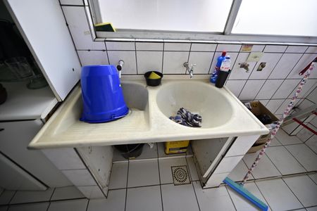 Área de Serviço de apartamento para alugar com 3 quartos, 105m² em Jardim Luz, Goiânia