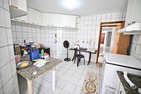 Apartamento para alugar com 105m², 3 quartos e 1 vaga Apartamento para alugar com 105m², 3 quartos e 1 vagaCozinha