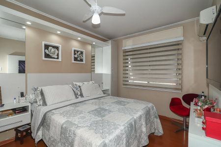 Quarto de apartamento para alugar com 2 quartos, 95m² em São Sebastião, Porto Alegre