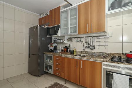 Apartamento para alugar com 95m², 2 quartos e 2 vagasCozinha