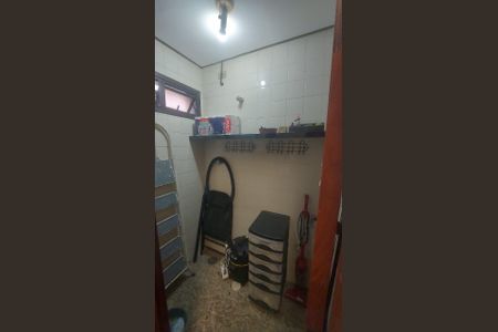 Apartamento à venda com 230m², 4 quartos e 2 vagas