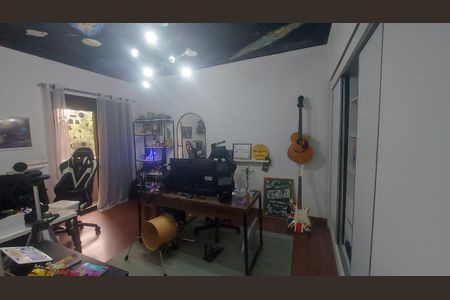 Apartamento à venda com 230m², 4 quartos e 2 vagas