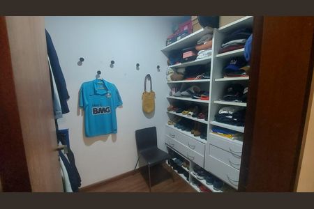 Apartamento à venda com 230m², 4 quartos e 2 vagas