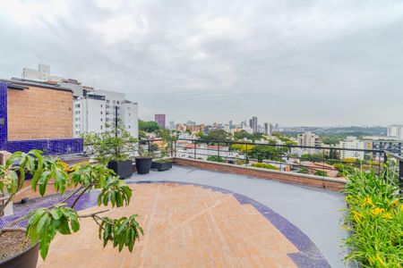 Apartamento à venda com 211m², 2 quartos e 2 vagasCobertura