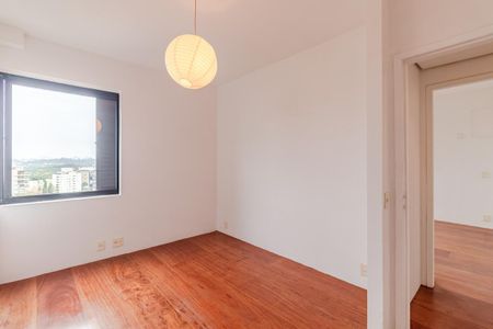 Apartamento à venda com 211m², 2 quartos e 2 vagasSuíte 2